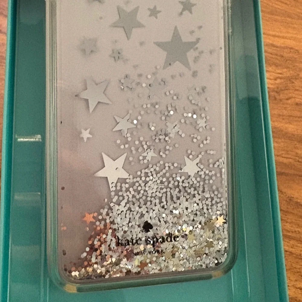 Kate Spade New York iPhone 8 Plus 7 Plus Liquid Glitter Star Phone Case‎